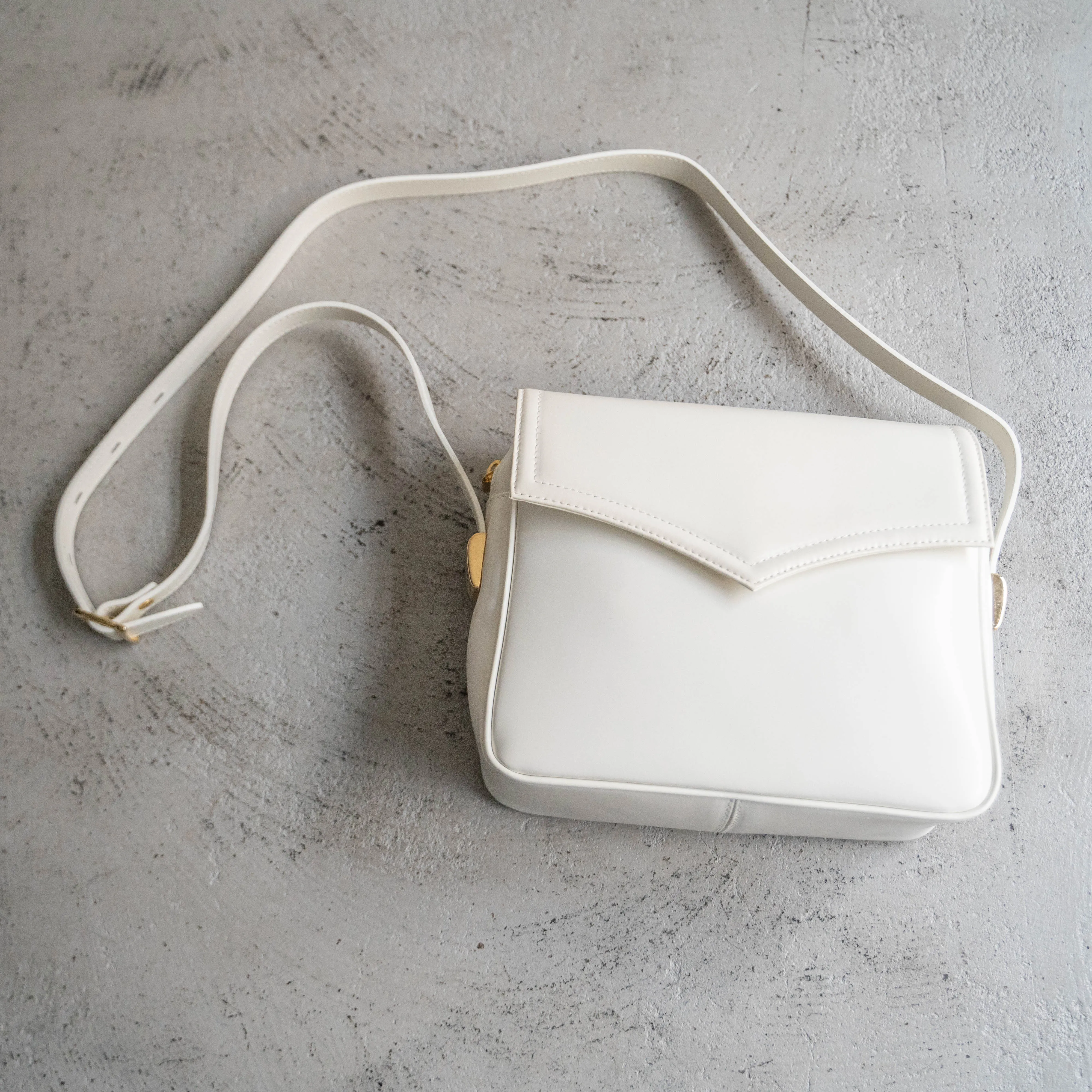 2000s Italian military white color leather shoulder bag 'dead stock'