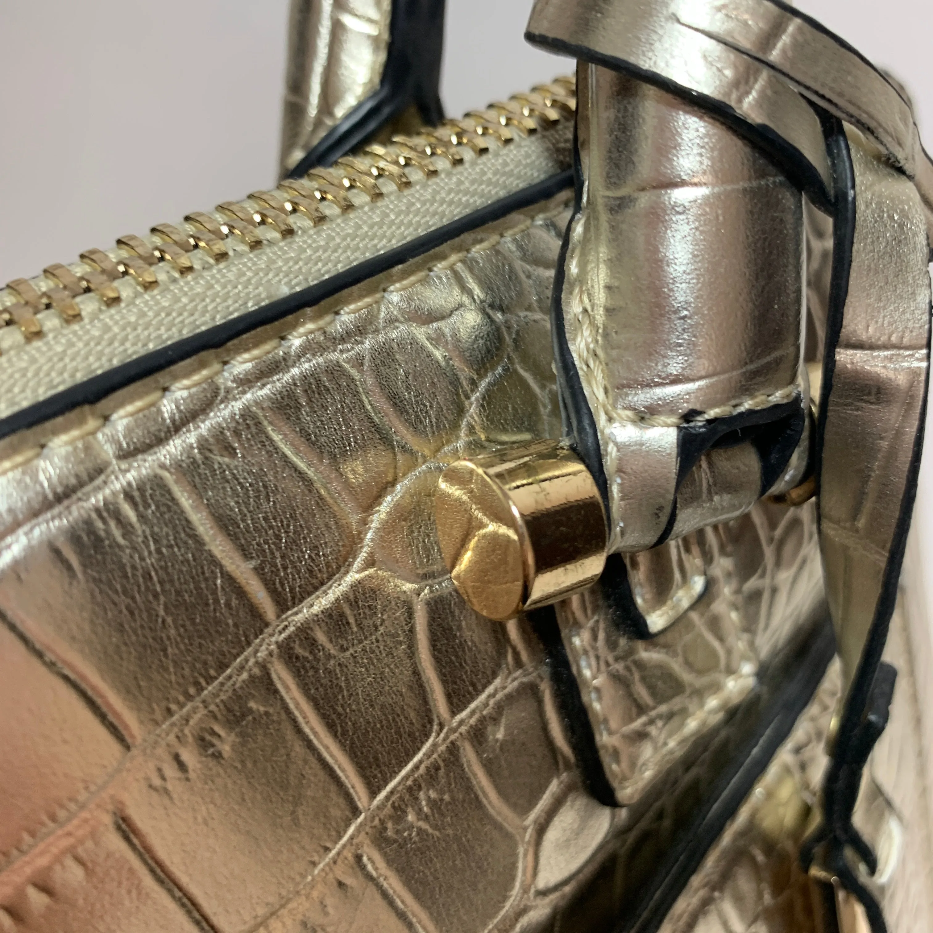 ALDO Gold Textured Large Satchel | Gently Used |