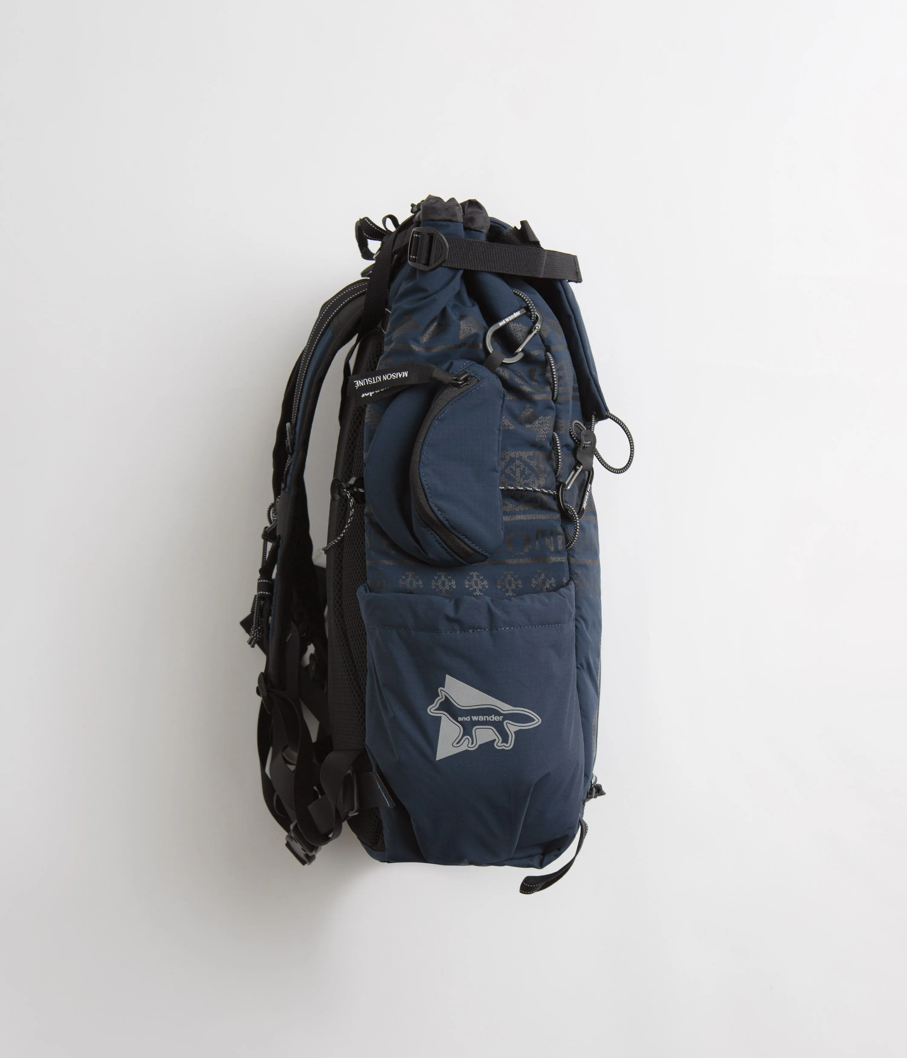 and wander x Maison Kitsune 30L Backpack - Navy