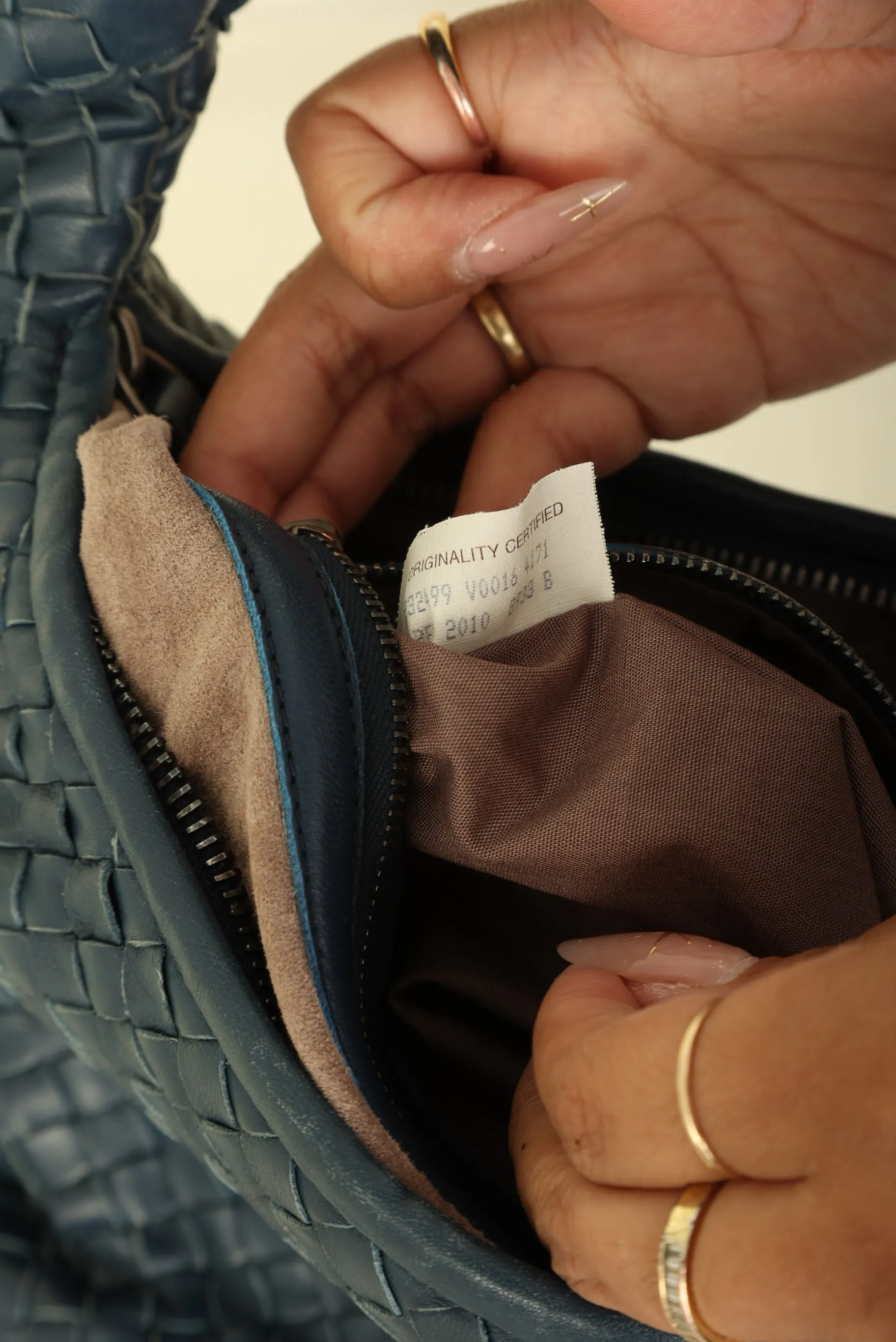 Bottega Veneta Intrecciato Hobo