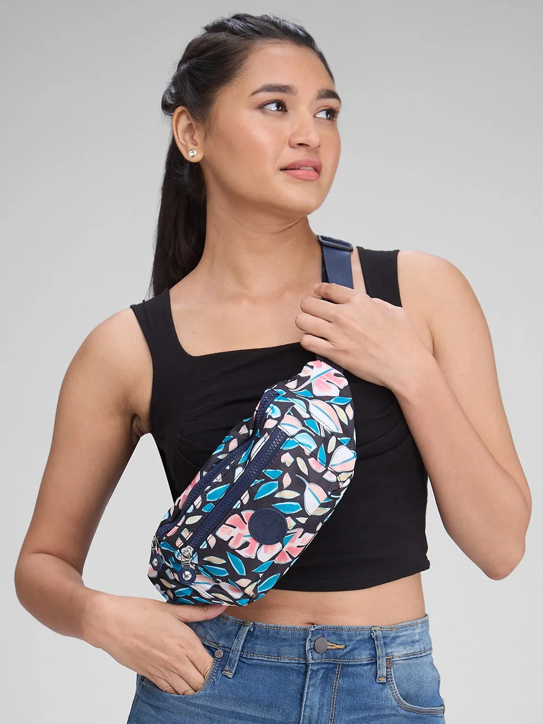 Caprese Celia Fanny Pack Medium (E) Black