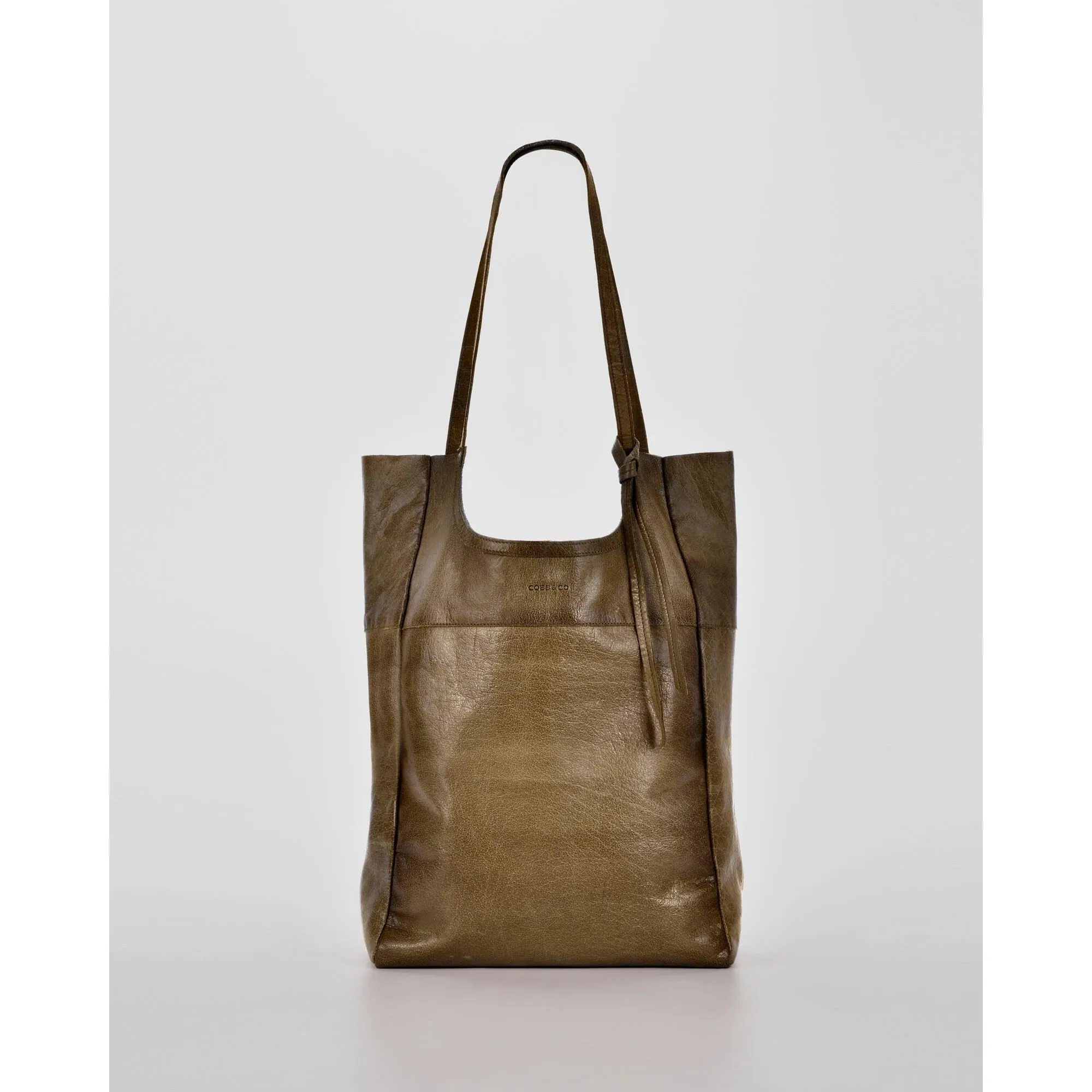 COBB & CO Leather Palmerston Tote