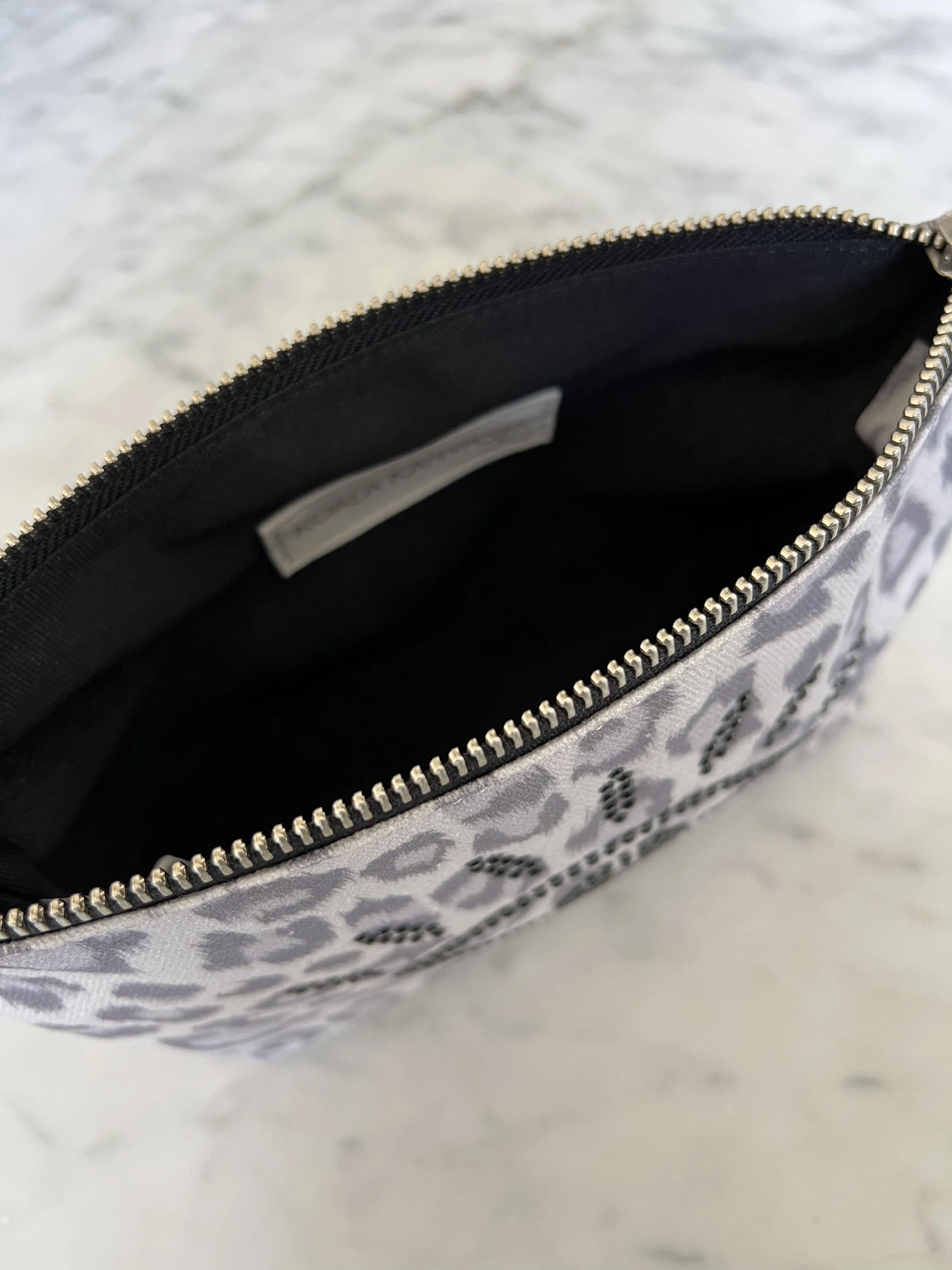 Makeup Bag: Grey Leopard