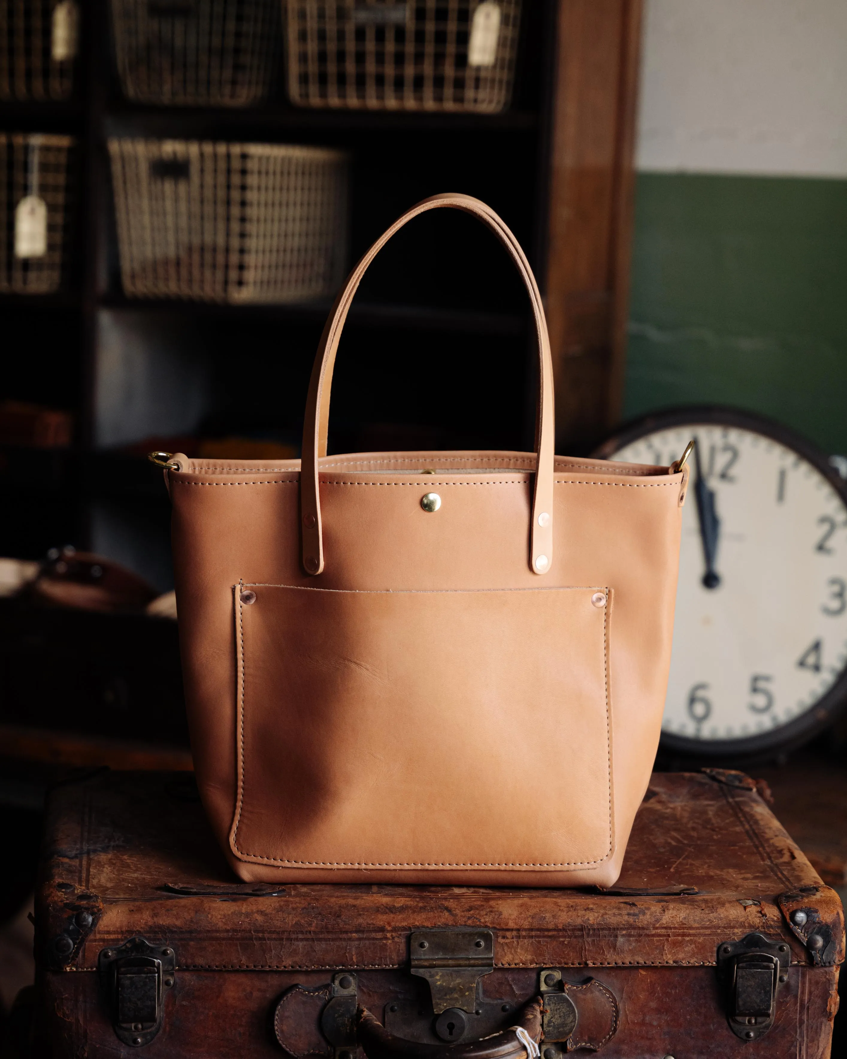 Natural Essex Travel Tote