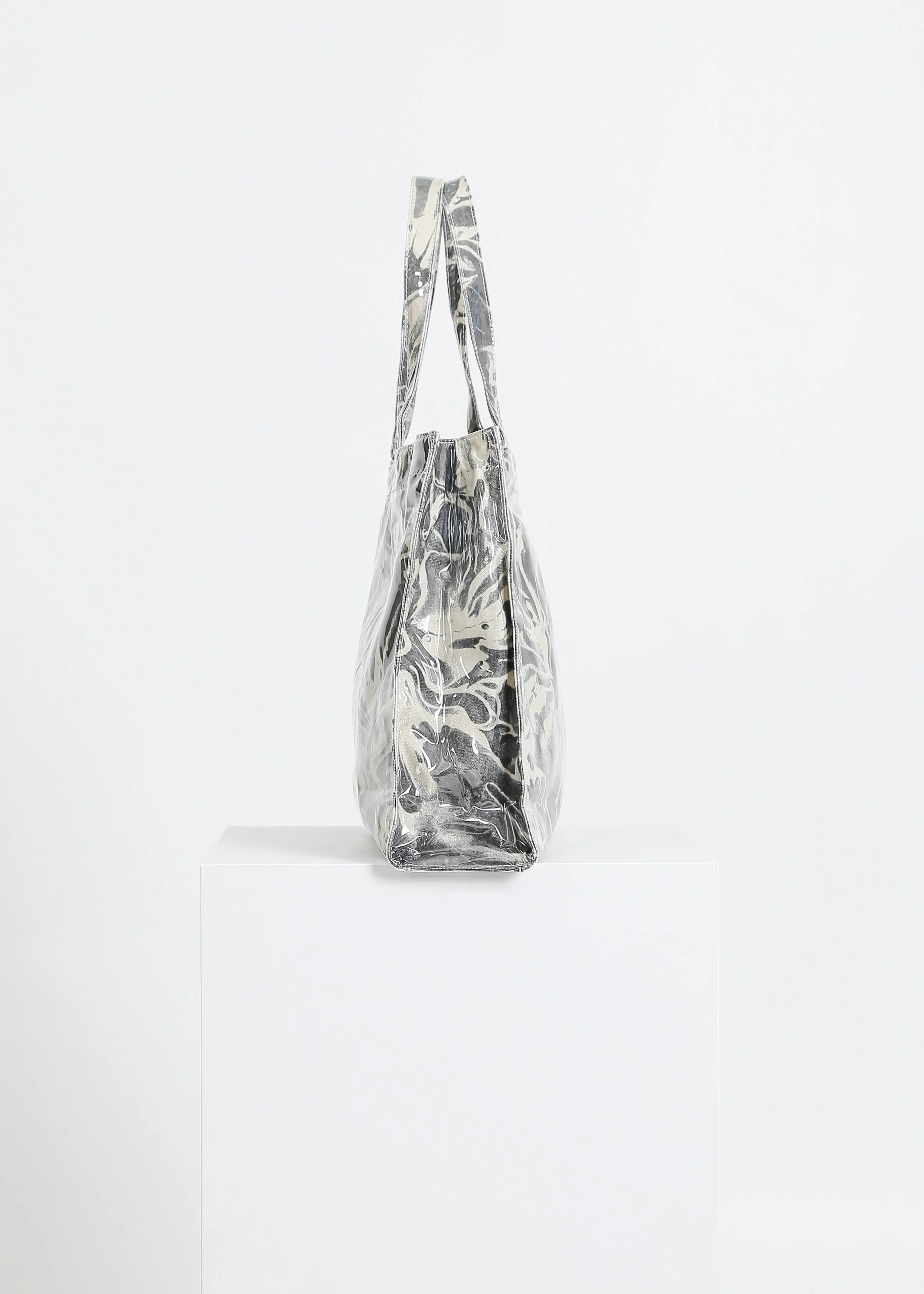 OLENA TOTE	 / BONE-BLACK