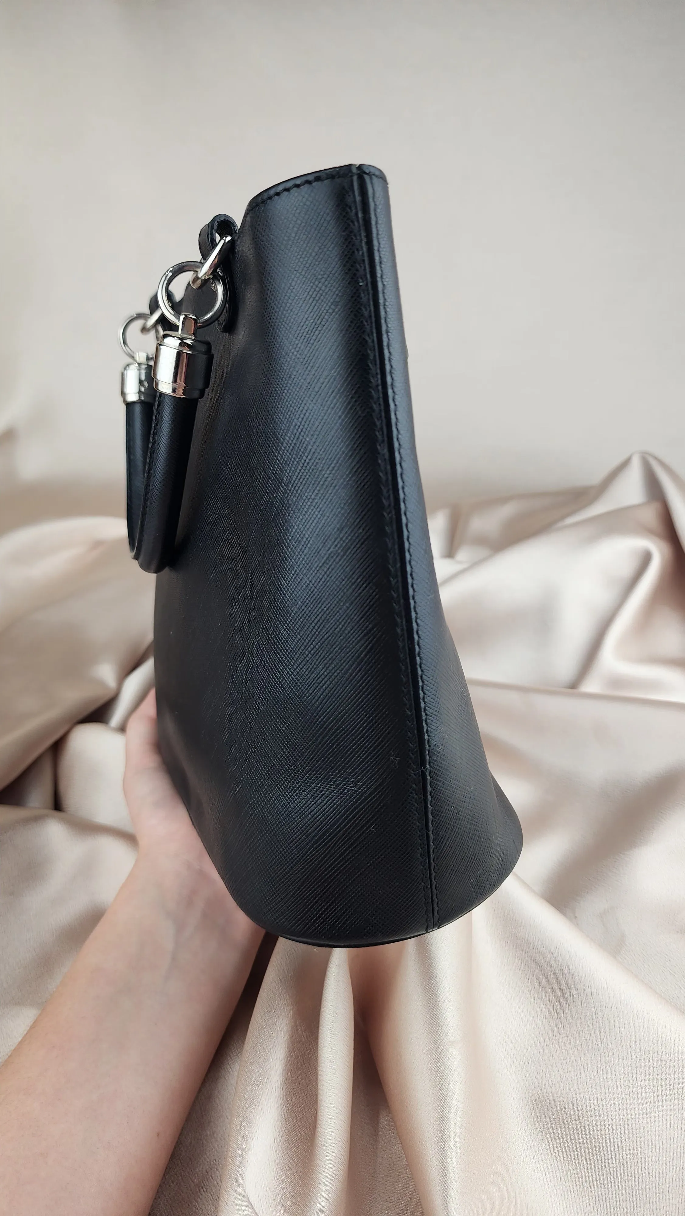 Salvatore Ferragamo Black Leather Top Handle Bag - 1039