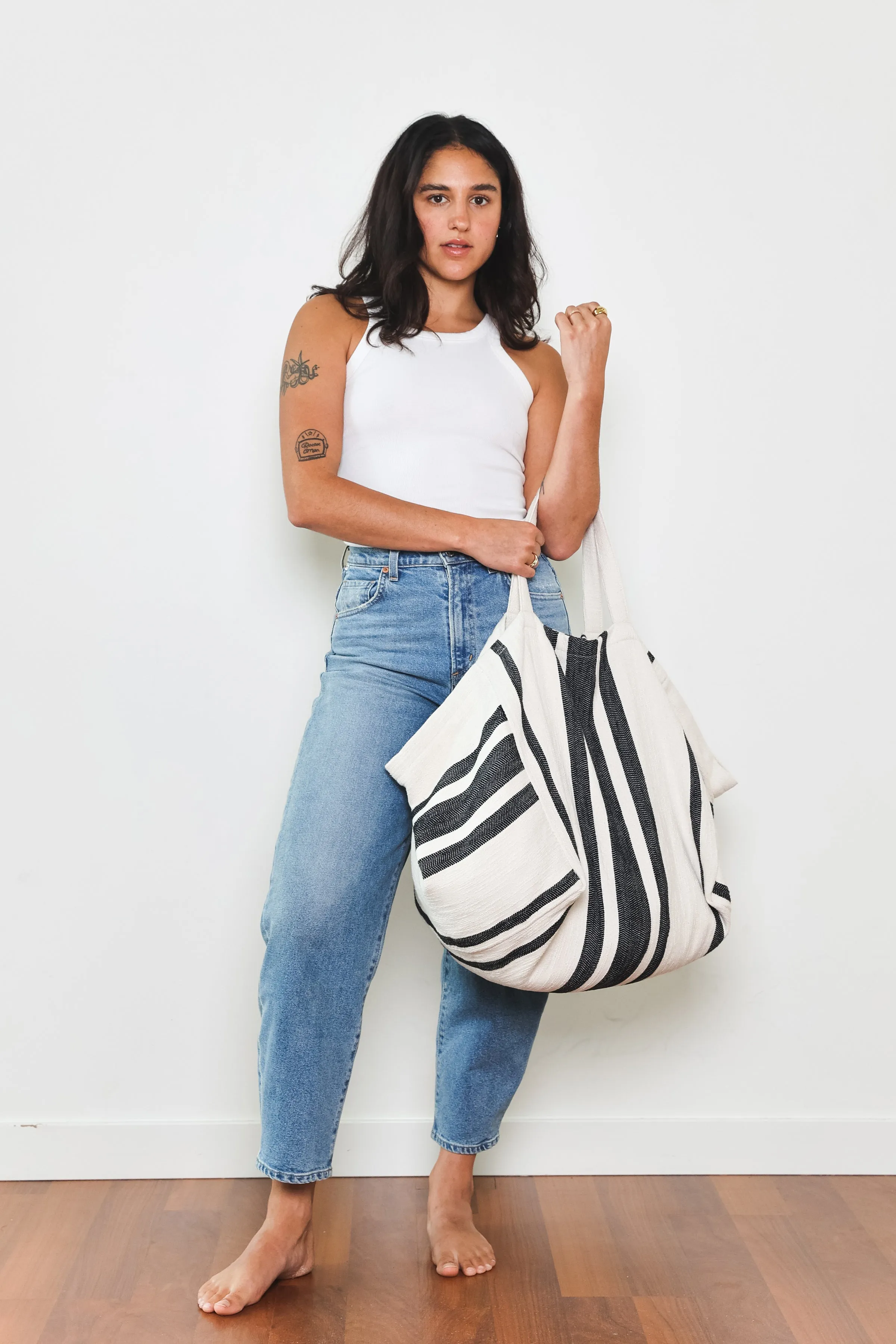 THE REY | Oversized Tote Bag